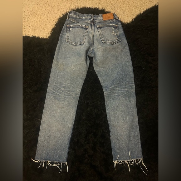 Moussy Vintage Straight Leg Jeans in Mid Blue Distressed Denim - Picture 9 of 16